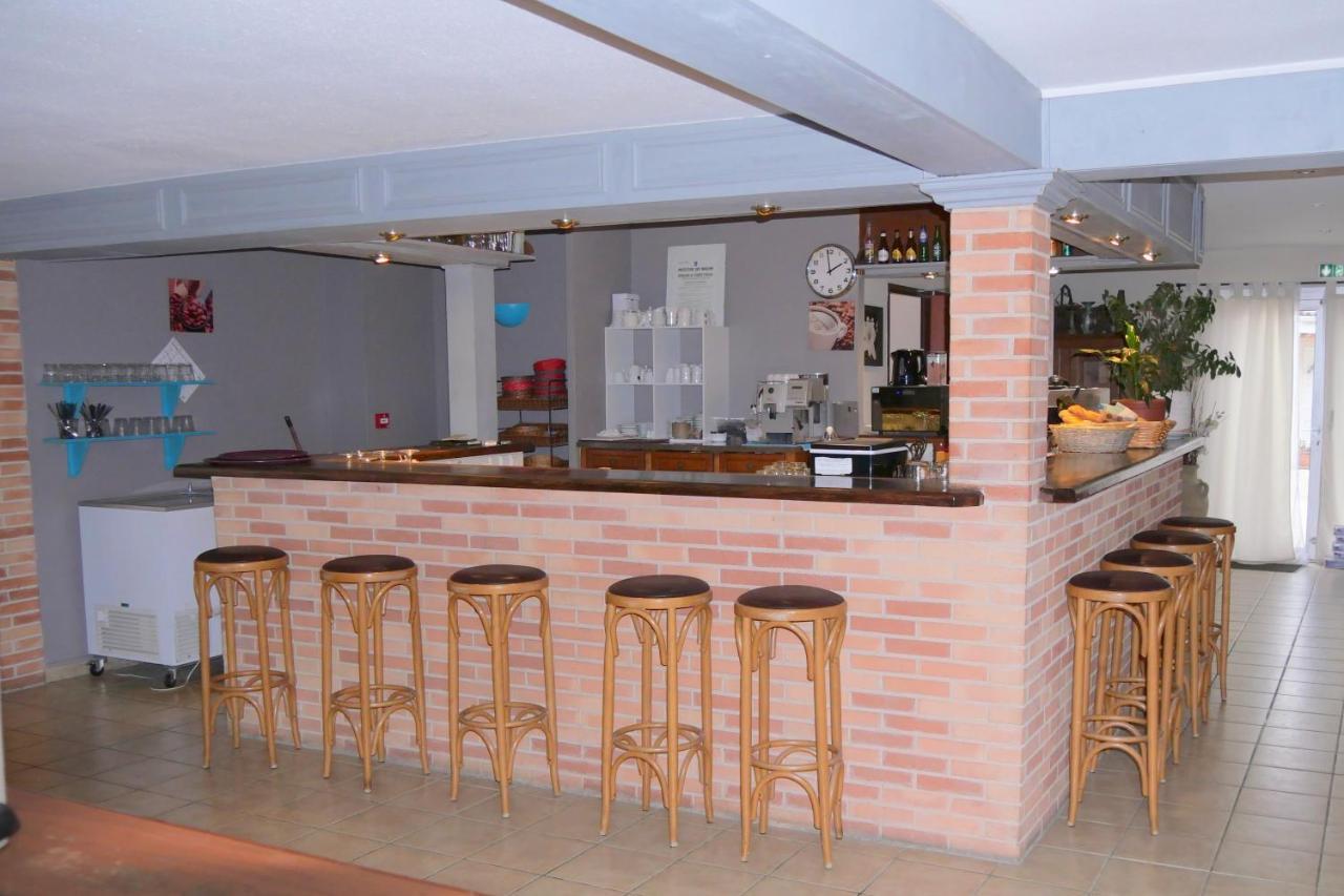 Hotel Restaurant Du Lac Graulhet Dış mekan fotoğraf