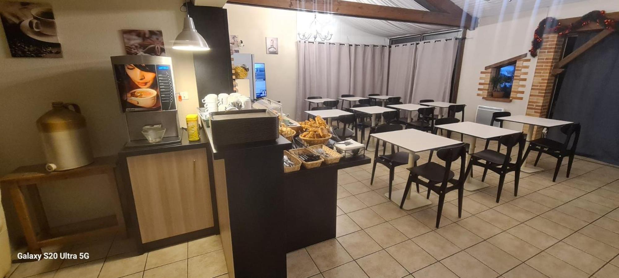 Hotel Restaurant Du Lac Graulhet Dış mekan fotoğraf